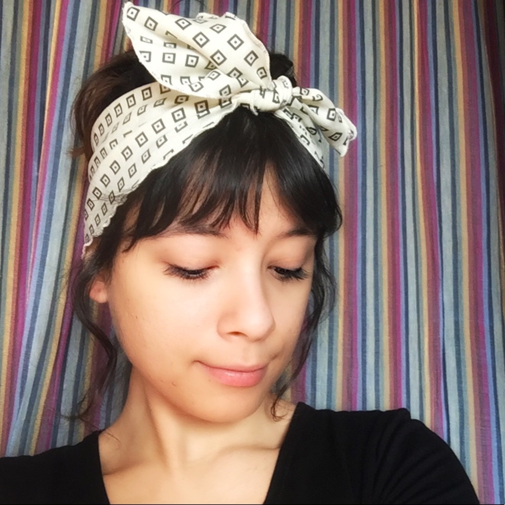 VINTAGE neck scarf
